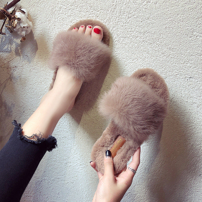 Fashionable Plush Slippers for Women