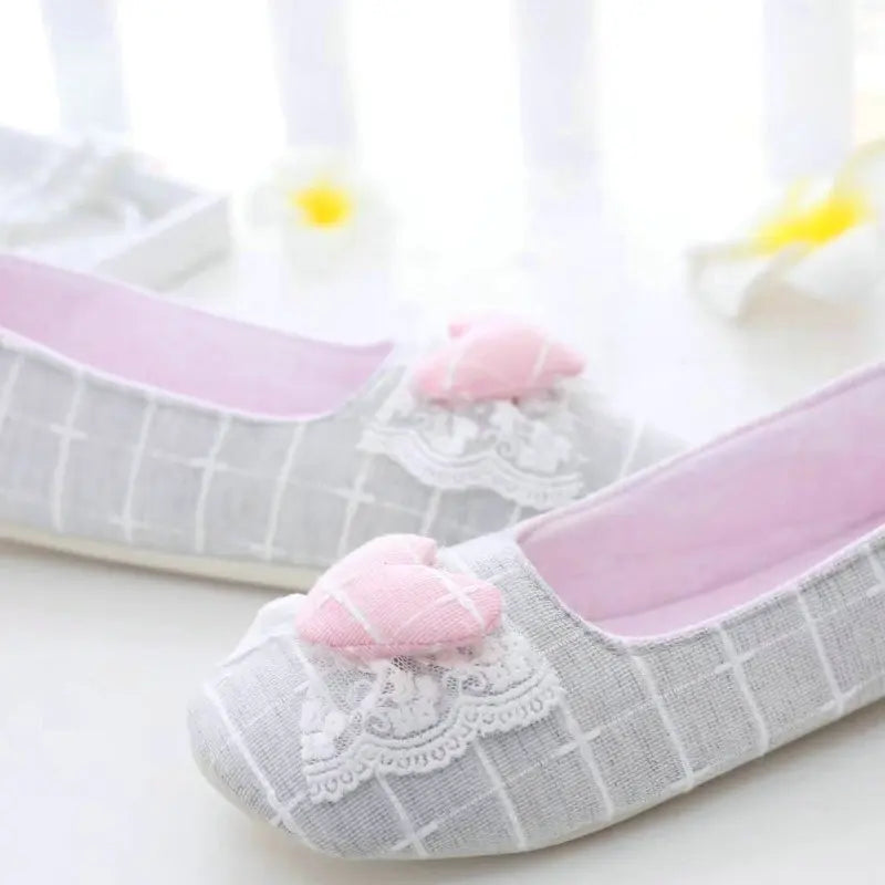 Women's Slippers with Puff Heart