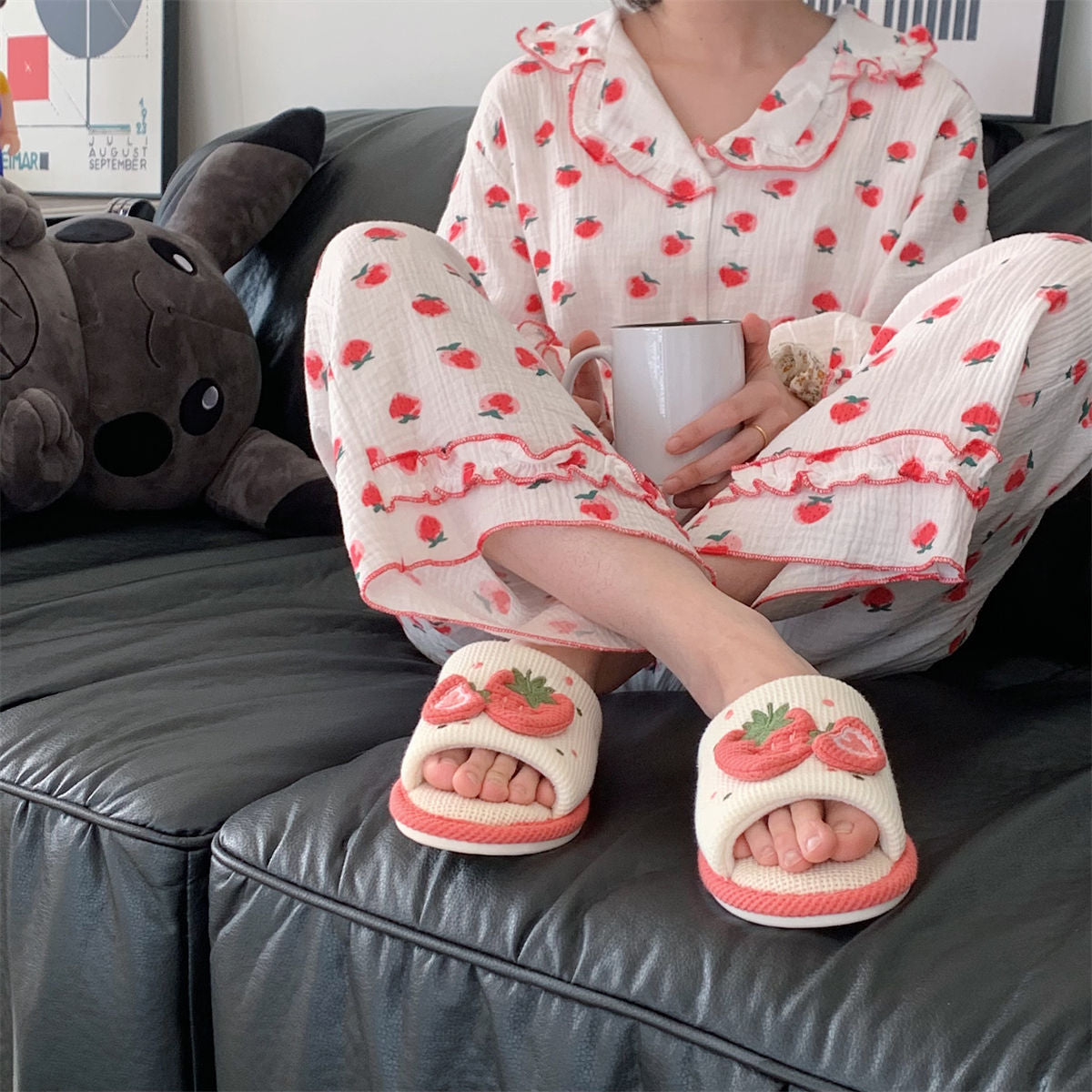 Women's Soft Bottom Slippers with Strawberries
