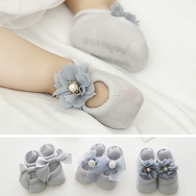 Lace Bows and Flower Socks for Toddlers - 3 Pairs