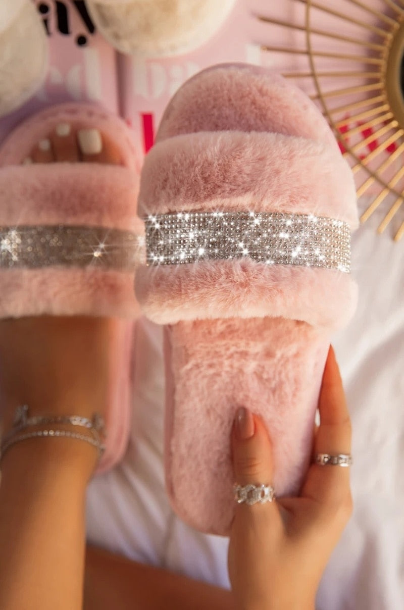Womens Faux-Fur Slippers with Shiny Rhinestones